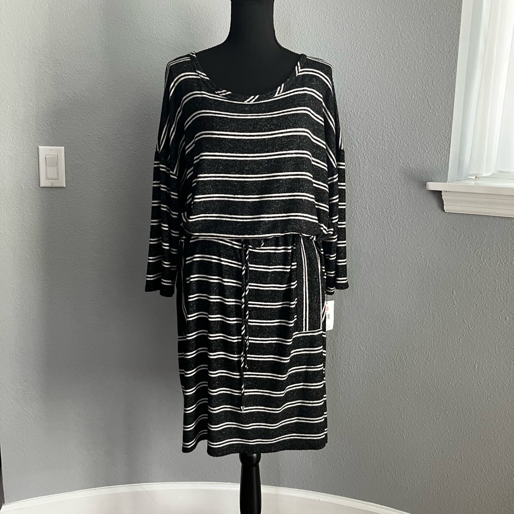 NWT Vintage Striped Black and White Dress. Size 2X